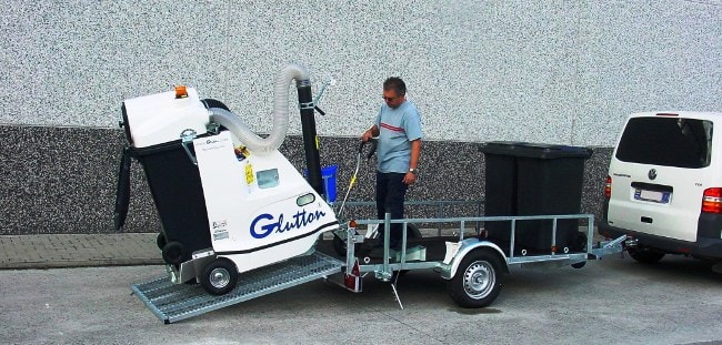 Glutton Benzinli — being transported by trailer