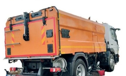 Esman S6T — hopper and inspection hatch